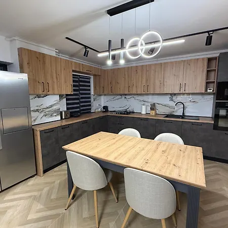 Апартамент Hub